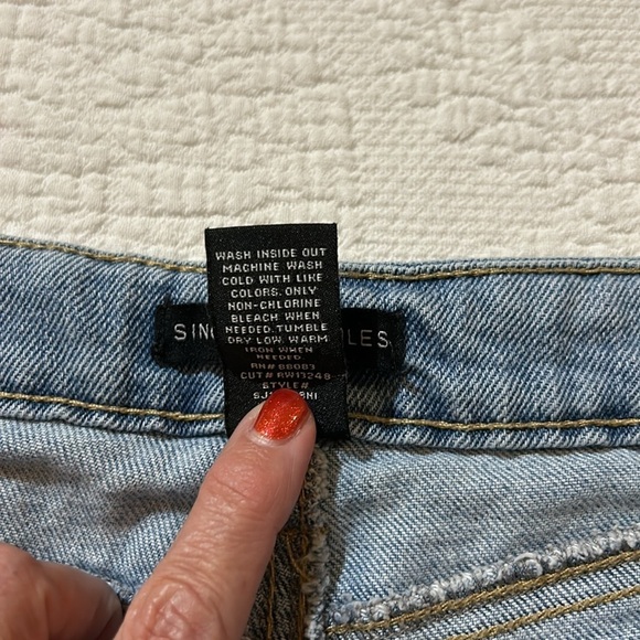 Sincerely Jules high rise shorts. 11/30 - Picture 3 of 6